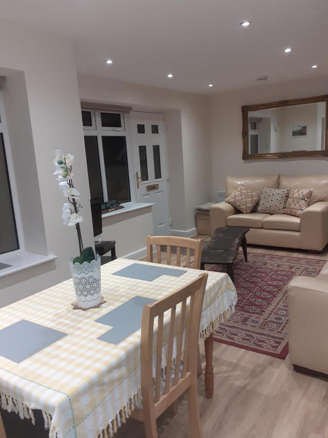 דירות קידרמינסטר Station Retreat 6B Comberton Terrace מראה חיצוני תמונה