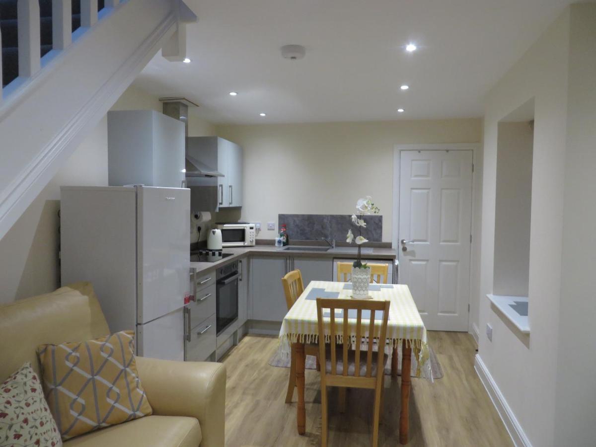 דירות קידרמינסטר Station Retreat 6B Comberton Terrace מראה חיצוני תמונה